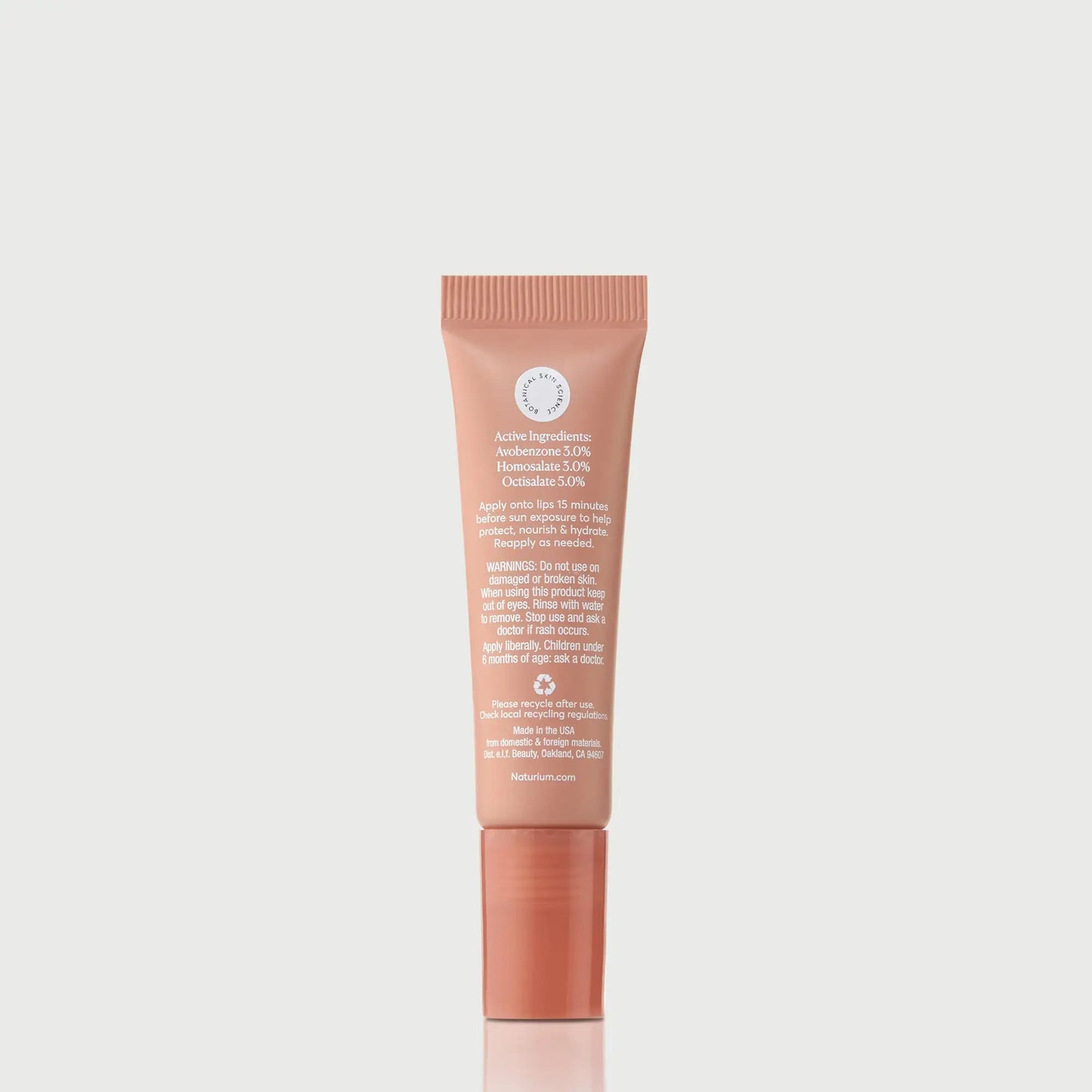 phyto-glow-lip-balm-spf-45-getaway-e0 NATR-10126_PhytoGlow_SPF_Getaway_primary_capon_back_bonebkgd_1.webp