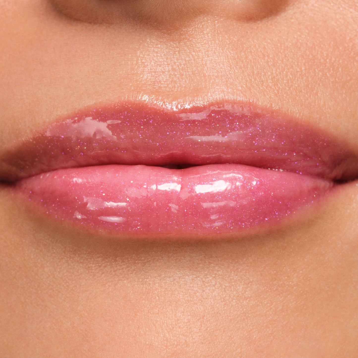 phyto-glow-lip-balm-shimmer-eclipse-i3 NATR-10133-Phyto-Glow-Lip-Hover-Eclipse.jpg