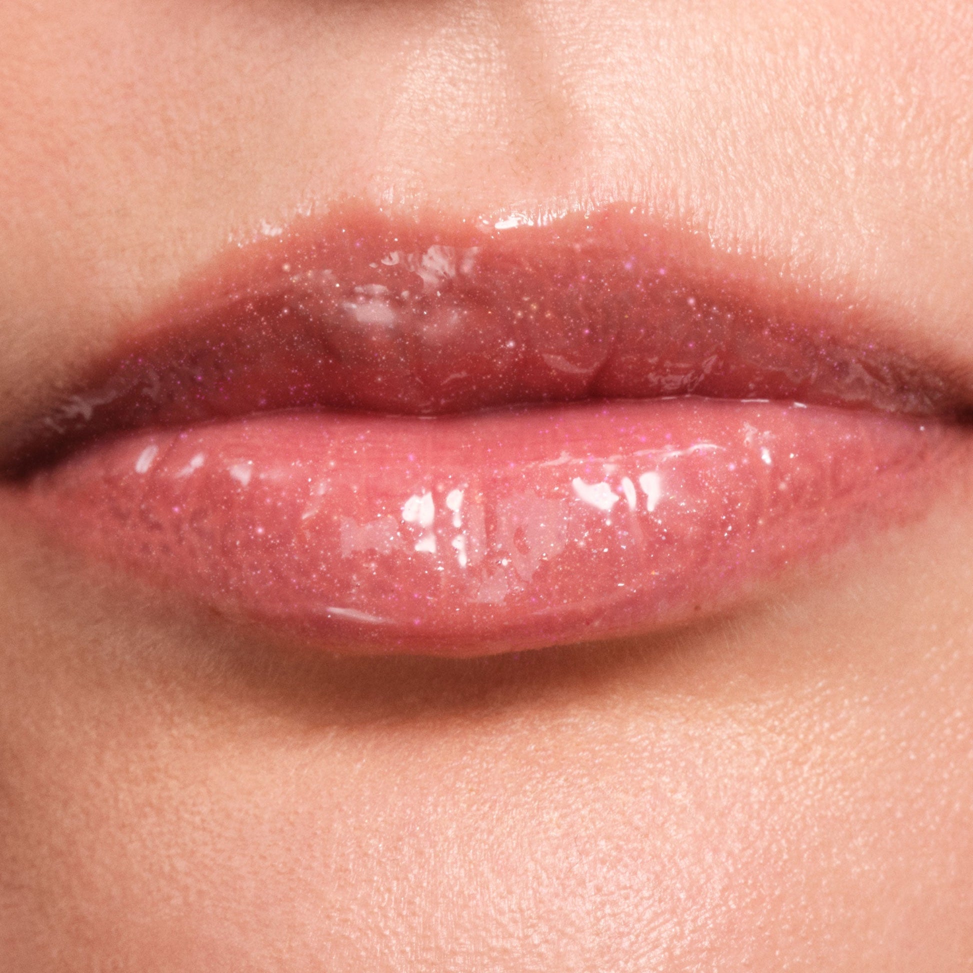 phyto-glow-lip-balm-shimmer-orbit-p6 NATR-10135-Phyto-Glow-Lip-Hover-Orbit.jpg