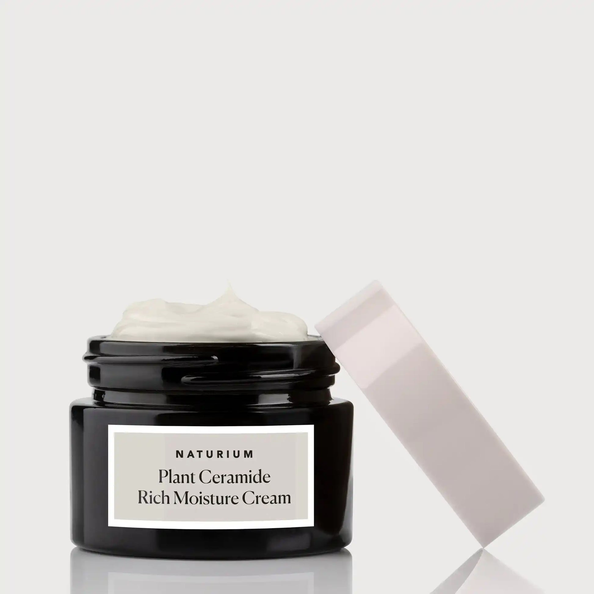plant-ceramide-rich-moisture-cream-w6 NATR_Catalog_PCRM-Cream-CapOff.webp